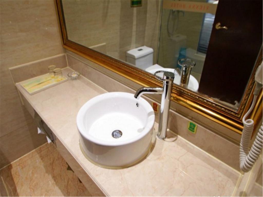 Vienna Hotel Shanghai Pudong Lujiazui Jinqiao ห้อง รูปภาพ