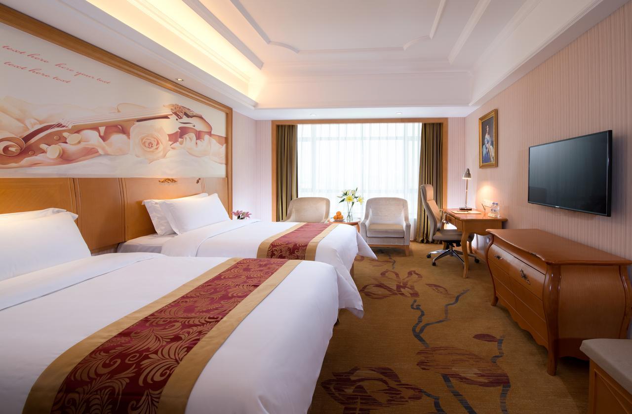 Vienna Hotel Shanghai Pudong Lujiazui Jinqiao ภายนอก รูปภาพ