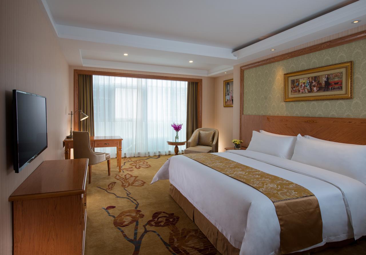 Vienna Hotel Shanghai Pudong Lujiazui Jinqiao ภายนอก รูปภาพ